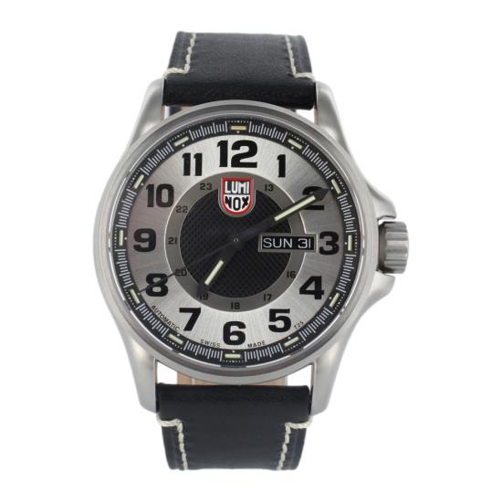 Color Not Applicable Luminox 1809 Front View