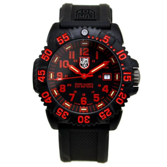 Color Not Applicable Luminox 3065 Front View