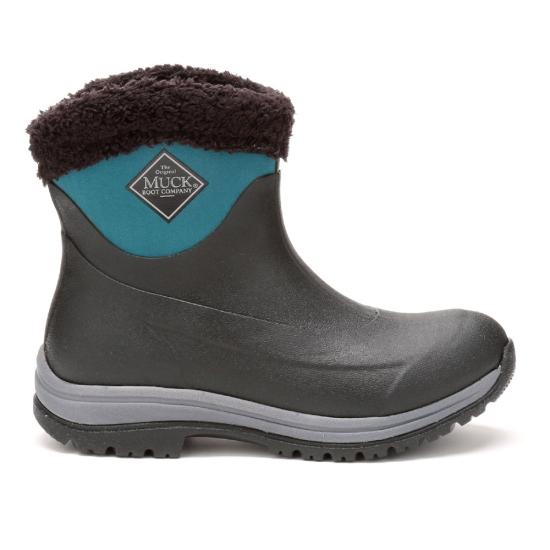 women's arctic apres slip on